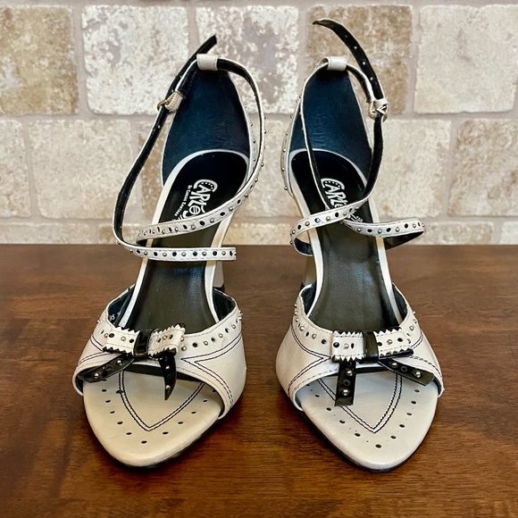 Carlos Santana Cream & Black Studded Open Toe Heel with Ankle Strap & Bow - Picture 8 of 10